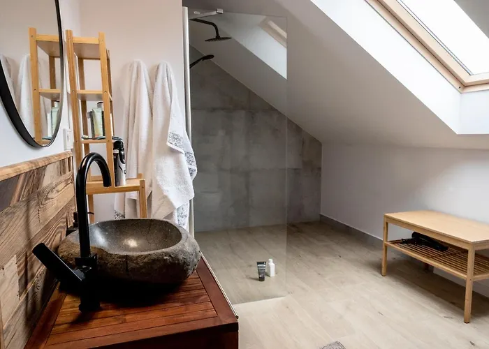 By The Sea Semesterbostad